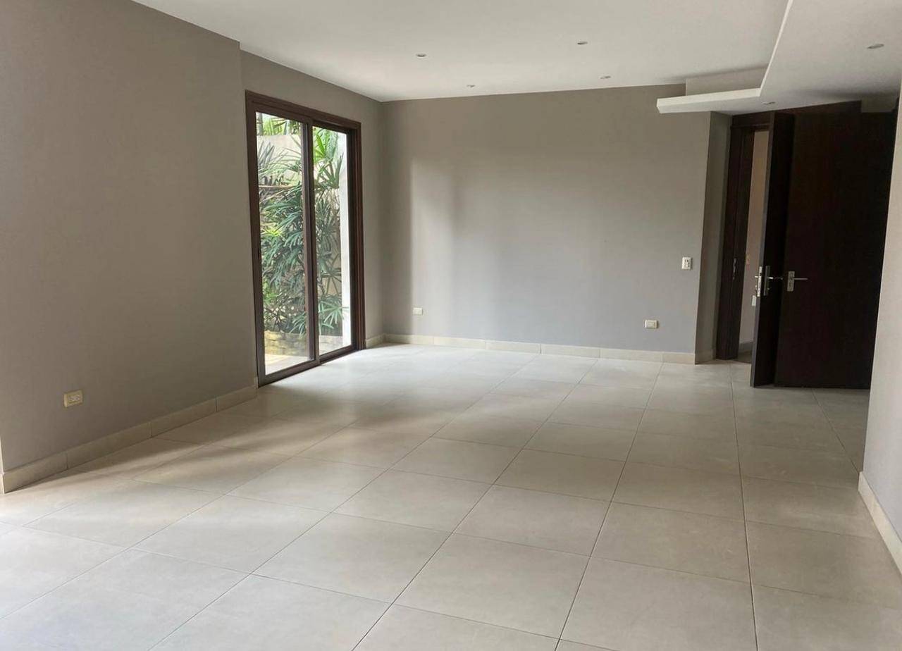 DEPARTAMENTO PLANTA BAJA DISPONIBLE DE ALQUILER - MANGLERO