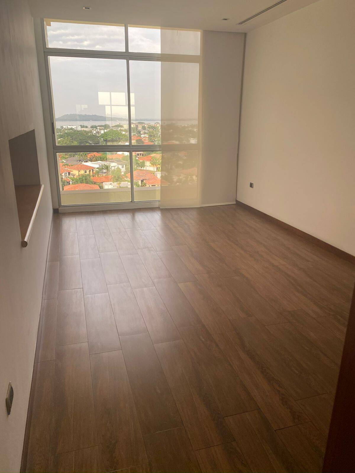 DEPARTAMENTO DE VENTA TENIS AL RIO