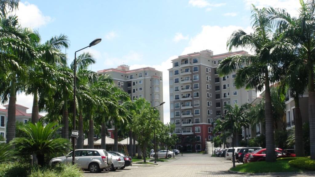 DEPARTAMENTO DISPONIBLE EN ALQUILER UBICADO EN LA URB MANGLERO