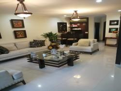 #948 - Casa para Venta en Guayaquil - G