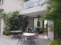 #1034 - Casa para Venta en Guayaquil - G