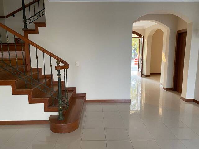 #1243 - Casa para Venta en Guayaquil - G