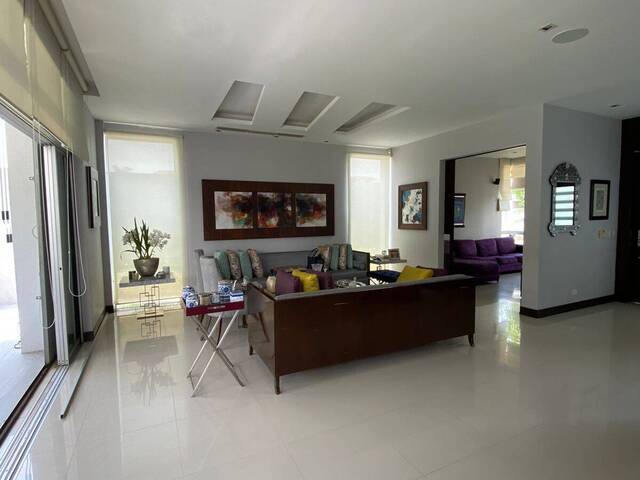 #1250 - Casa para Venta en Guayaquil - G