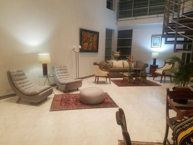 #1263 - Casa para Venta en Guayaquil - G