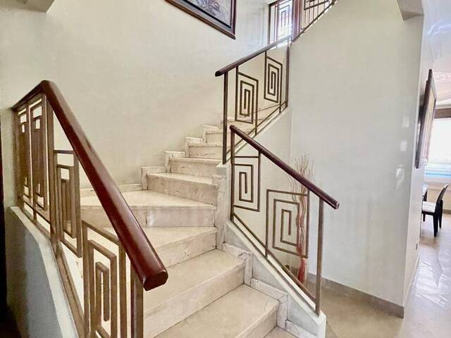 #1275 - Casa para Venta en Guayaquil - G