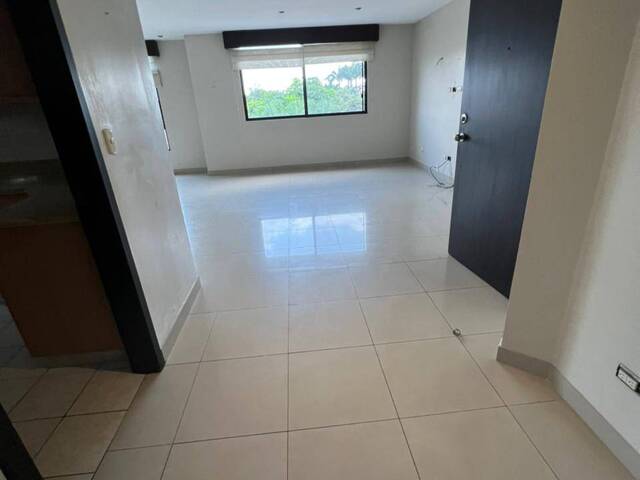 #1294 - Departamento para Venta en Guayaquil - G