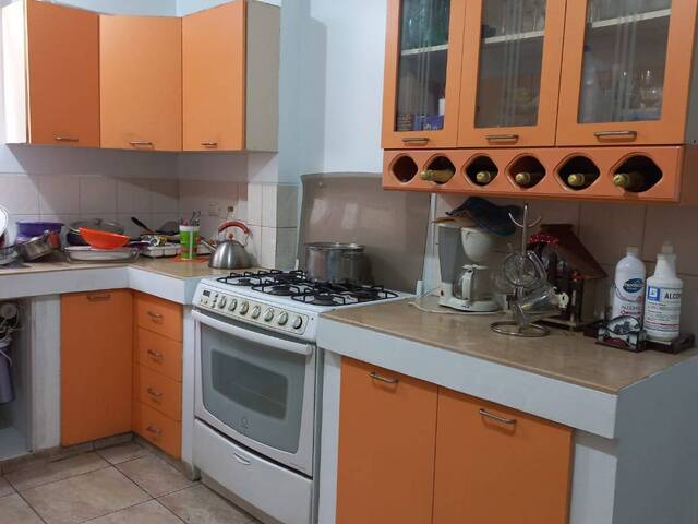 #1321 - Casa para Venta en Guayaquil - G
