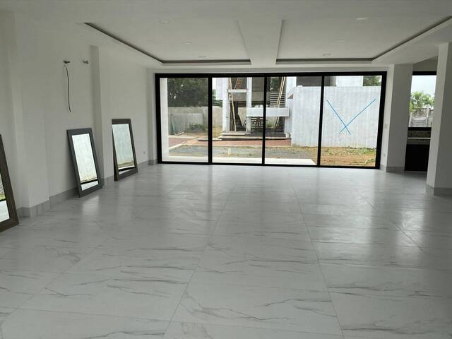 #1395 - Casa para Venta en Guayaquil - G