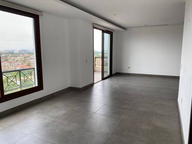 #1447 - Casa para Venta en Guayaquil - G - 3