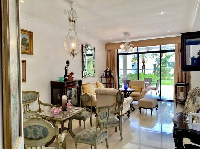 #1449 - Casa para Venta en Guayaquil - G - 3