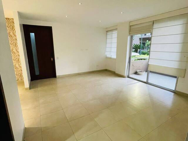 #1451 - Departamento para Venta en Guayaquil - G - 3