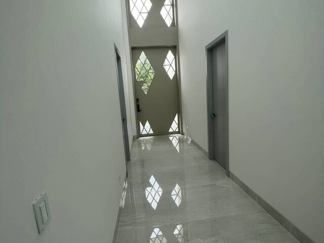 #1500 - Casa para Venta en Guayaquil - G - 2