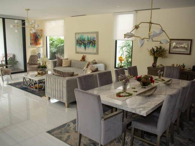 #1506 - Casa para Venta en Guayaquil - G - 3