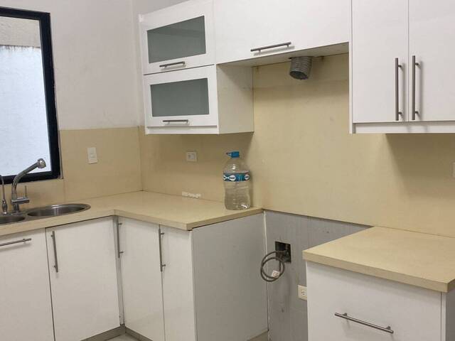 #1508 - Casa para Venta en Guayaquil - G - 3