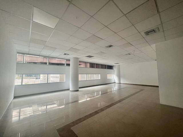 #1537 - Oficina para Venta en Guayaquil - G - 3