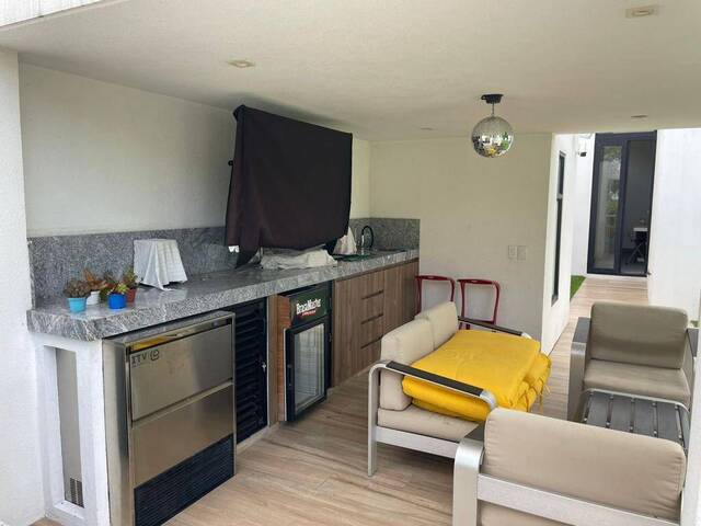 #1548 - Casa para Venta en Guayaquil - G - 2