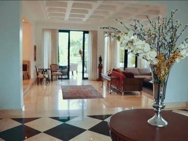 #1574 - Casa para Venta en Guayaquil - G - 2