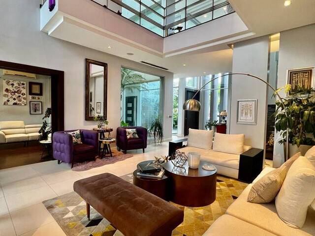 #1575 - Casa para Venta en Guayaquil - G - 2