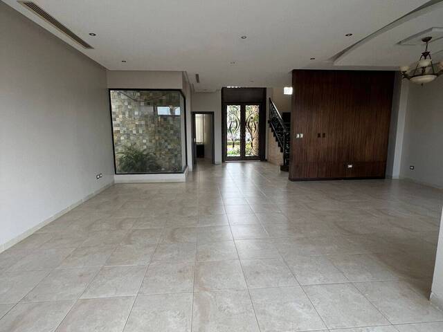 #1667 - Casa para Venta en Guayaquil - G