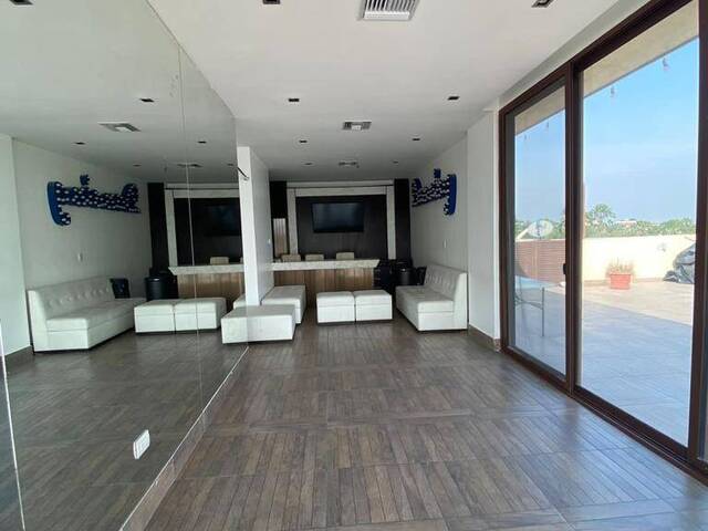 #1684 - Casa para Venta en Guayaquil - G - 1