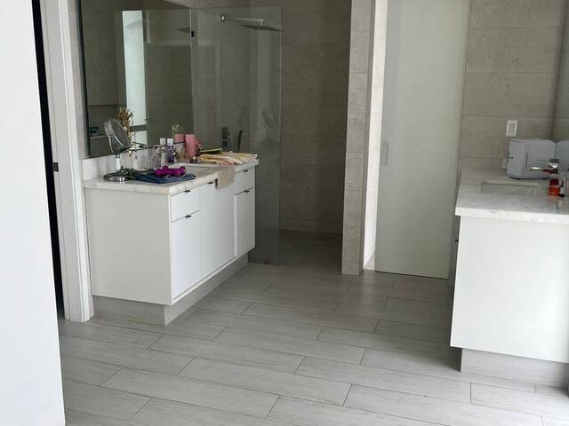 #1743 - Casa para Venta en Guayaquil - G