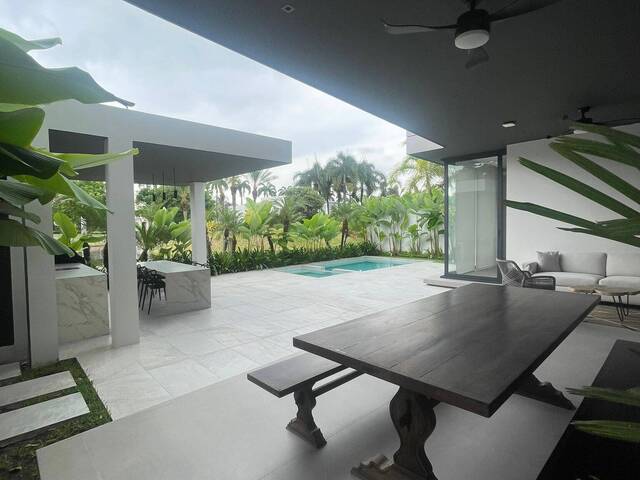 #1746 - Casa para Venta en Guayaquil - G