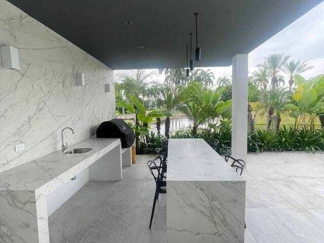 #1746 - Casa para Venta en Guayaquil - G