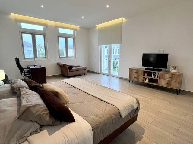#1772 - Casa para Venta en Guayaquil - G