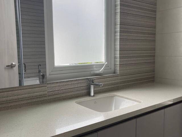 #1773 - Casa para Venta en Guayaquil - G
