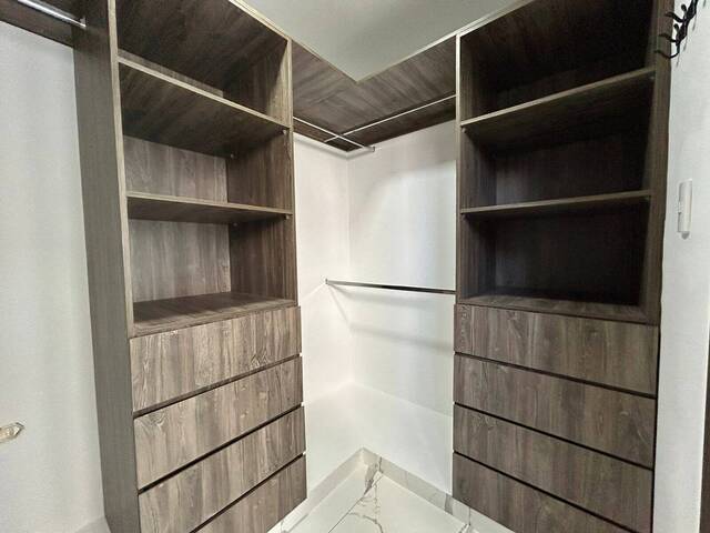 #1805 - Casa para Venta en Guayaquil - G