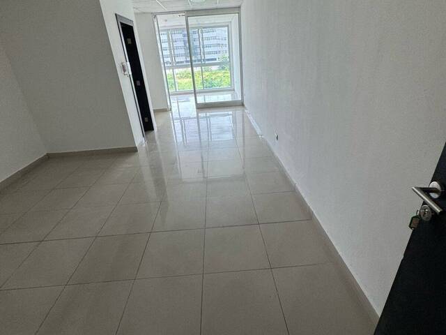 #1901 - Oficina para Venta en Guayaquil - G - 2