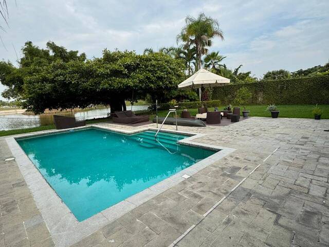 #1938 - Casa para Venta en Guayaquil - G - 2
