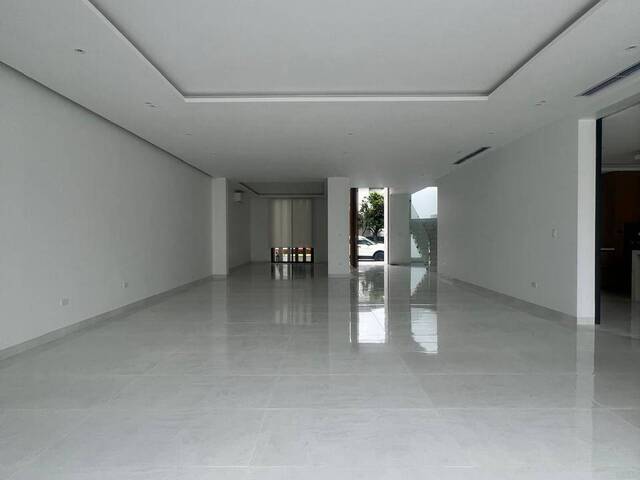 #1941 - Casa para Venta en Guayaquil - G - 2