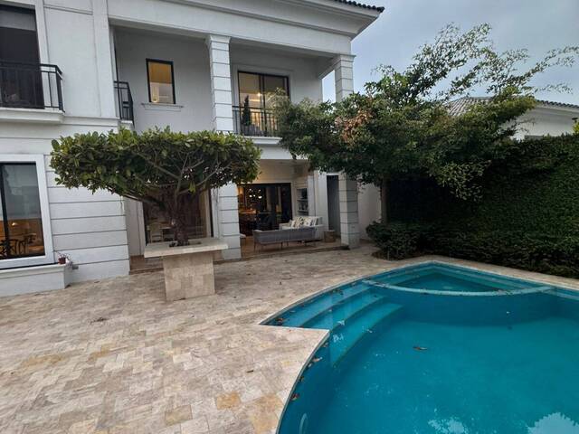 #1959 - Casa para Venta en Guayaquil - G - 1