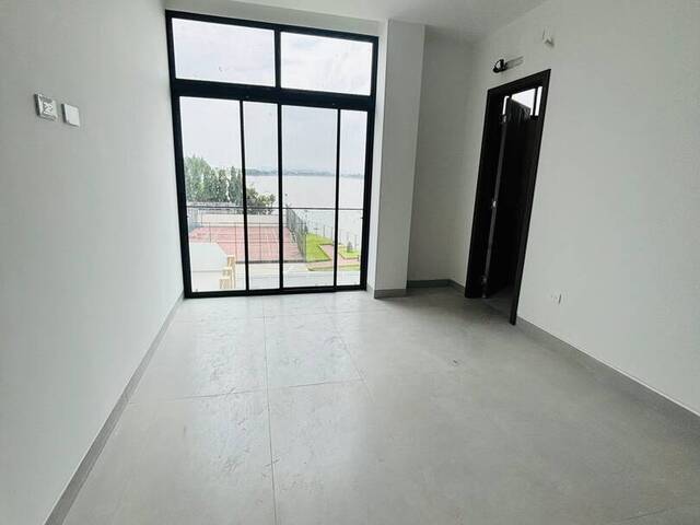 #1960 - Departamento para Venta en Guayaquil - G - 2