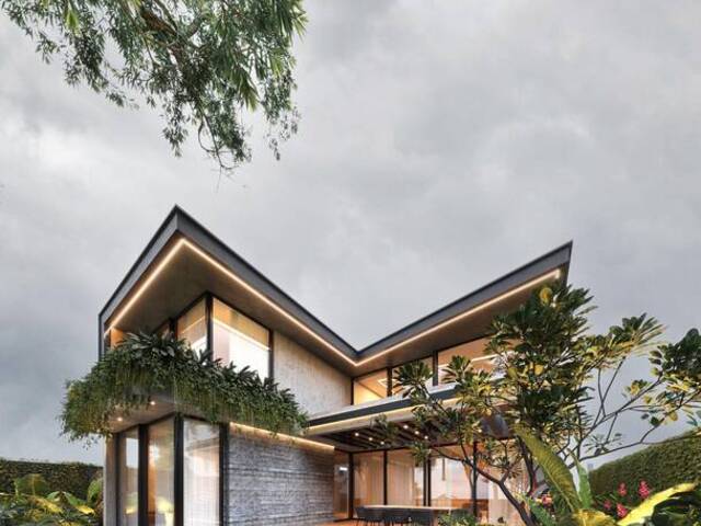 #1969 - Casa para Venta en Guayaquil - G - 1