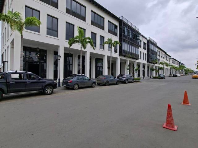 #1993 - Oficina para Venta en Guayaquil - G - 1