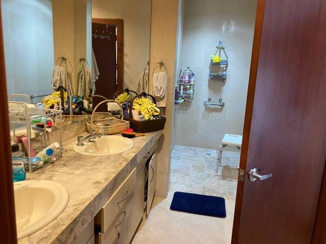 #1995 - Casa para Venta en Guayaquil - G - 2