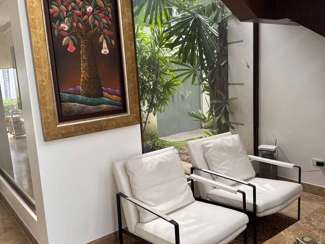 #2043 - Casa para Venta en Guayaquil - G