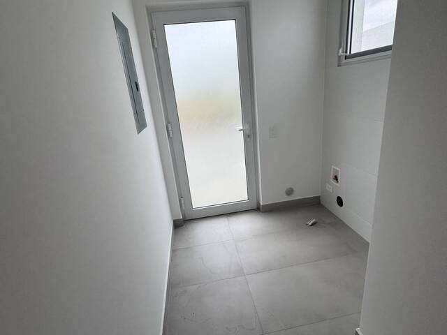 #2046 - Casa para Venta en Guayaquil - G