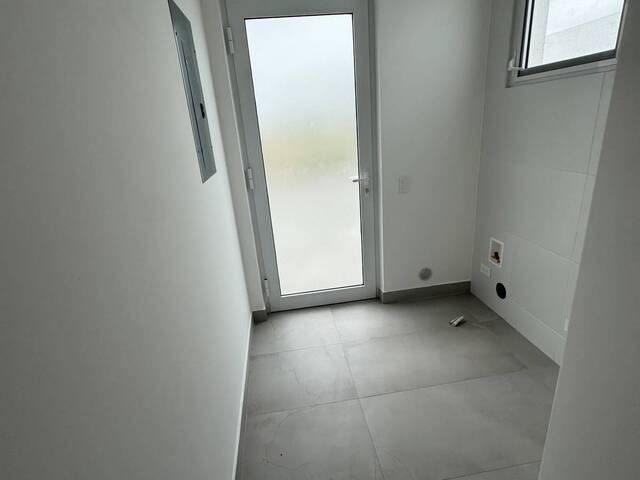 #2046 - Casa para Venta en Guayaquil - G