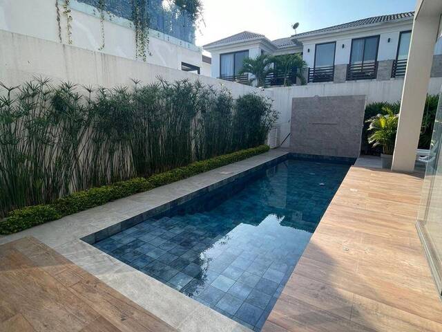 #2063 - Casa para Venta en Guayaquil - G - 1