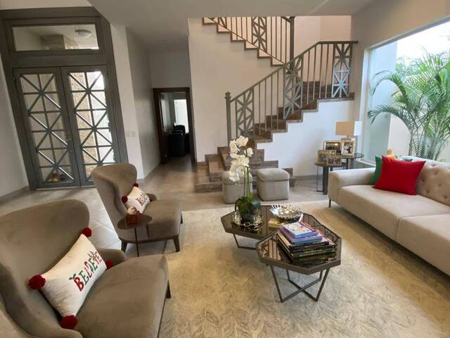 #2069 - Casa para Venta en Guayaquil - G - 1